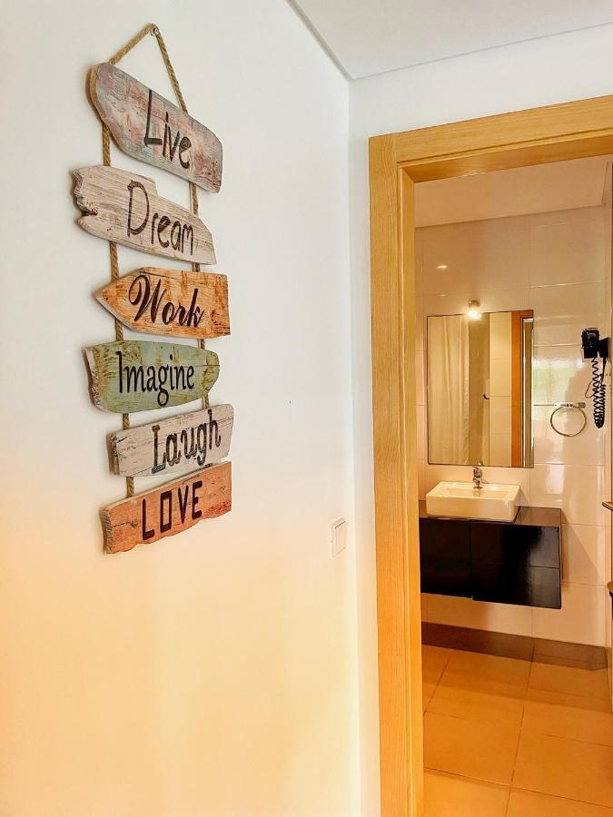 Awesome Apartment In Praia Da Rocha Portimão Extérieur photo