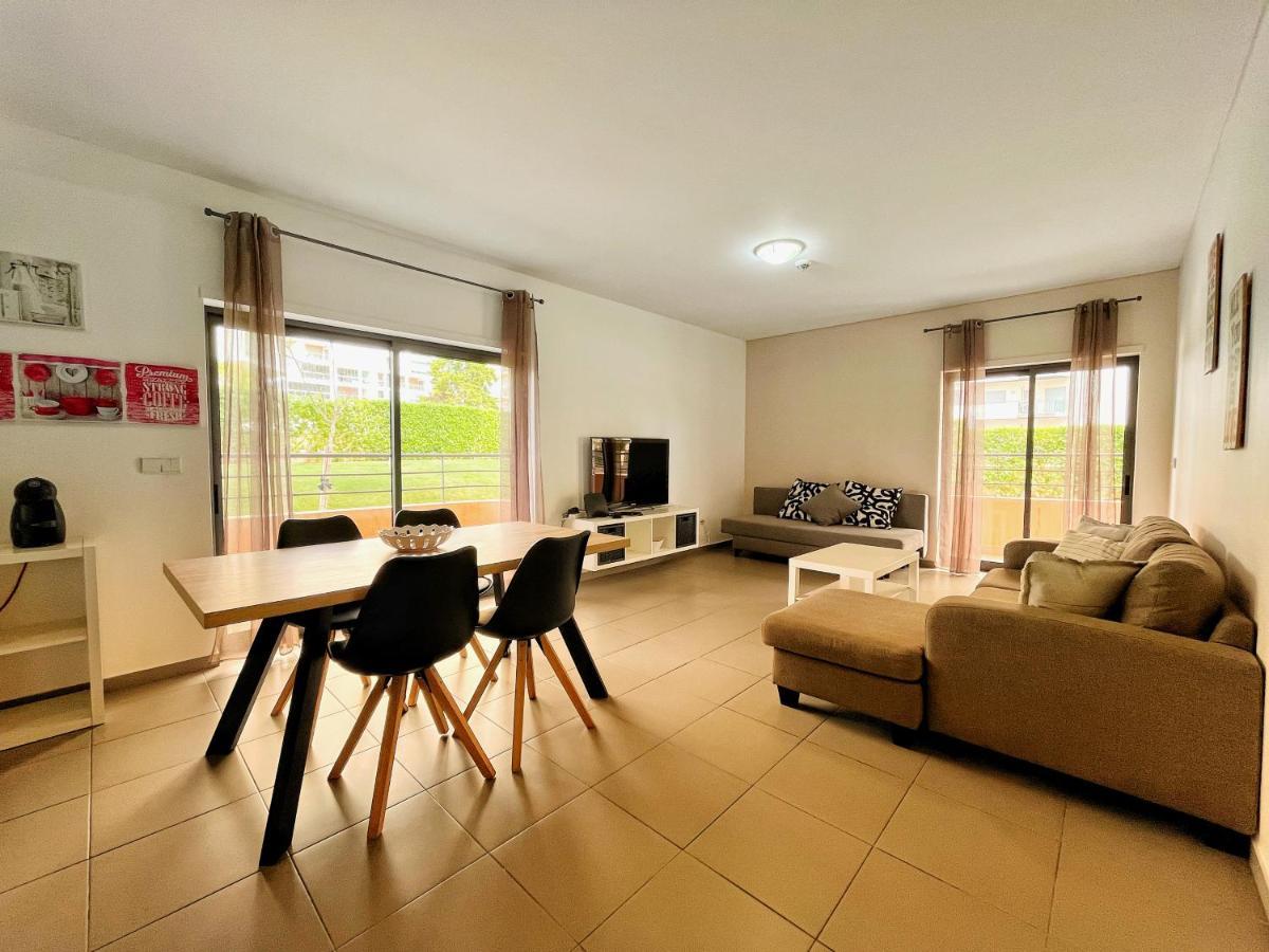 Awesome Apartment In Praia Da Rocha Portimão Extérieur photo