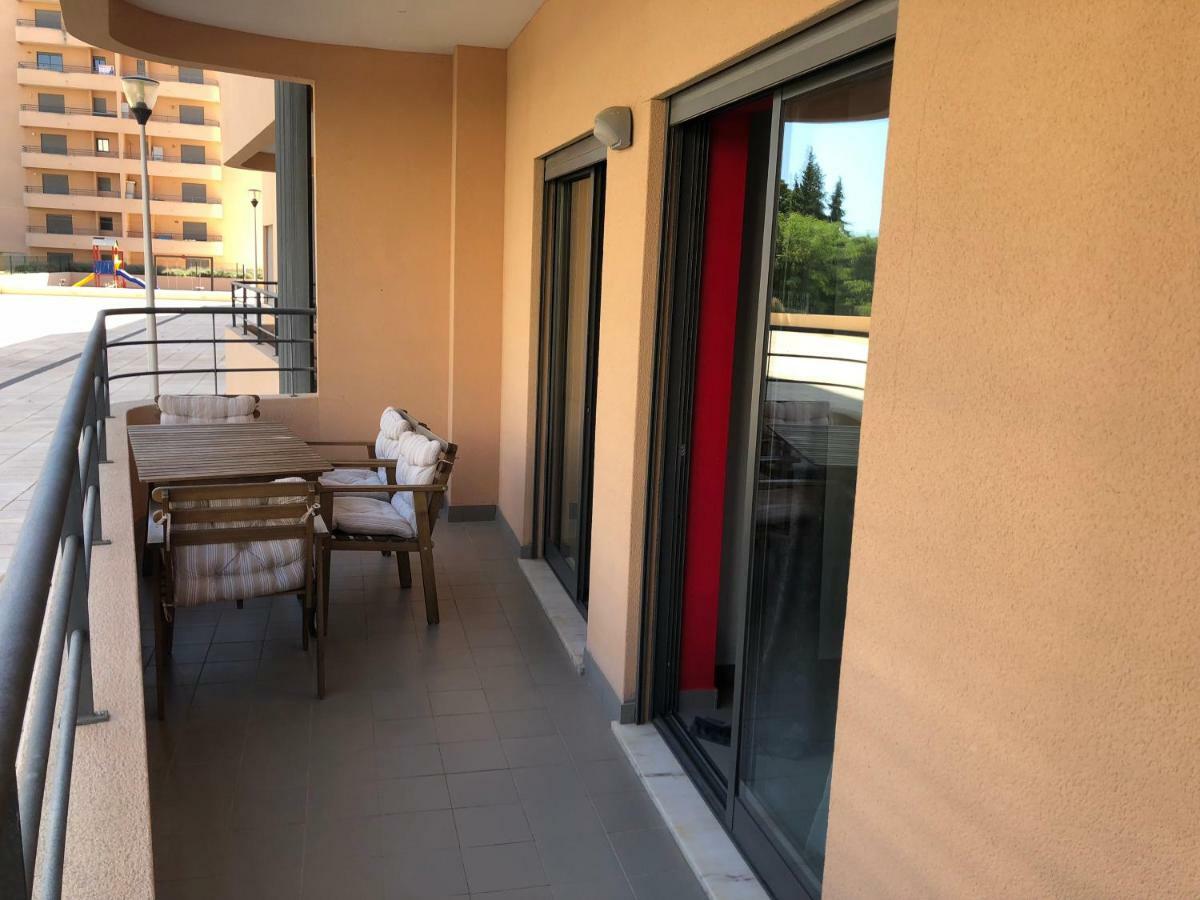Awesome Apartment In Praia Da Rocha Portimão Extérieur photo